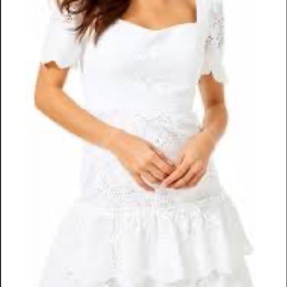 Lilly Pulitzer - Bonni Dress
Color:  Resort White Jumbo Bouquet Eyelet
Size:  8 - Picture 3 of 3